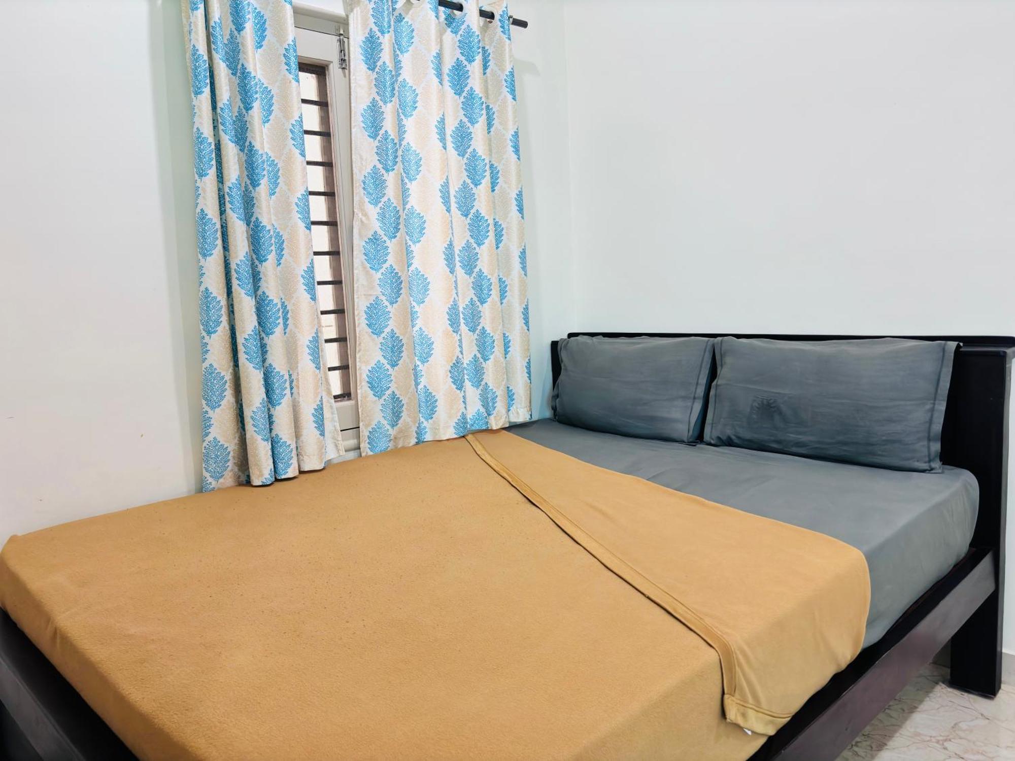 Sri Siri Lodge And Hotel Chikmagalur Ngoại thất bức ảnh